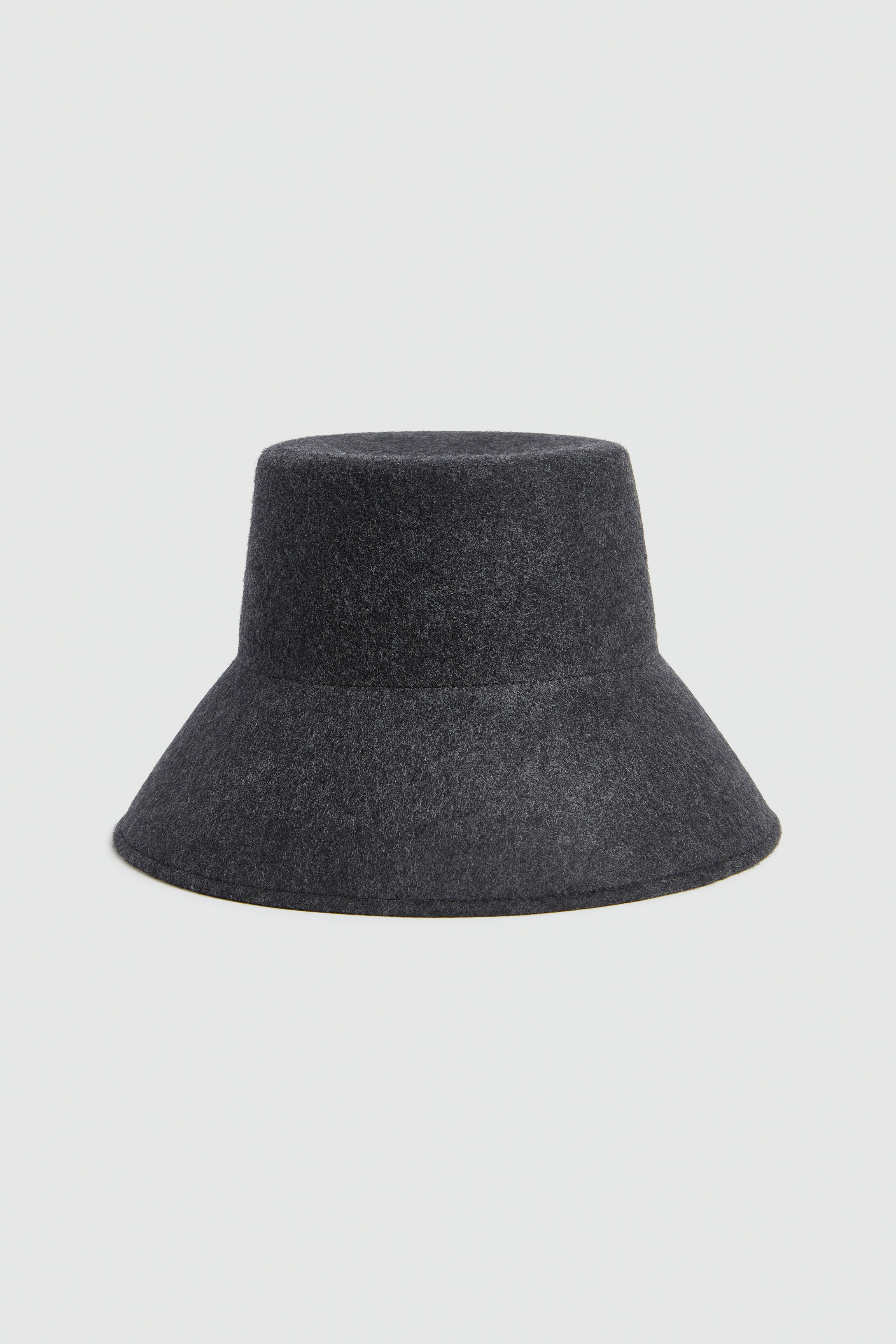 CAPPELLO-HALLIE