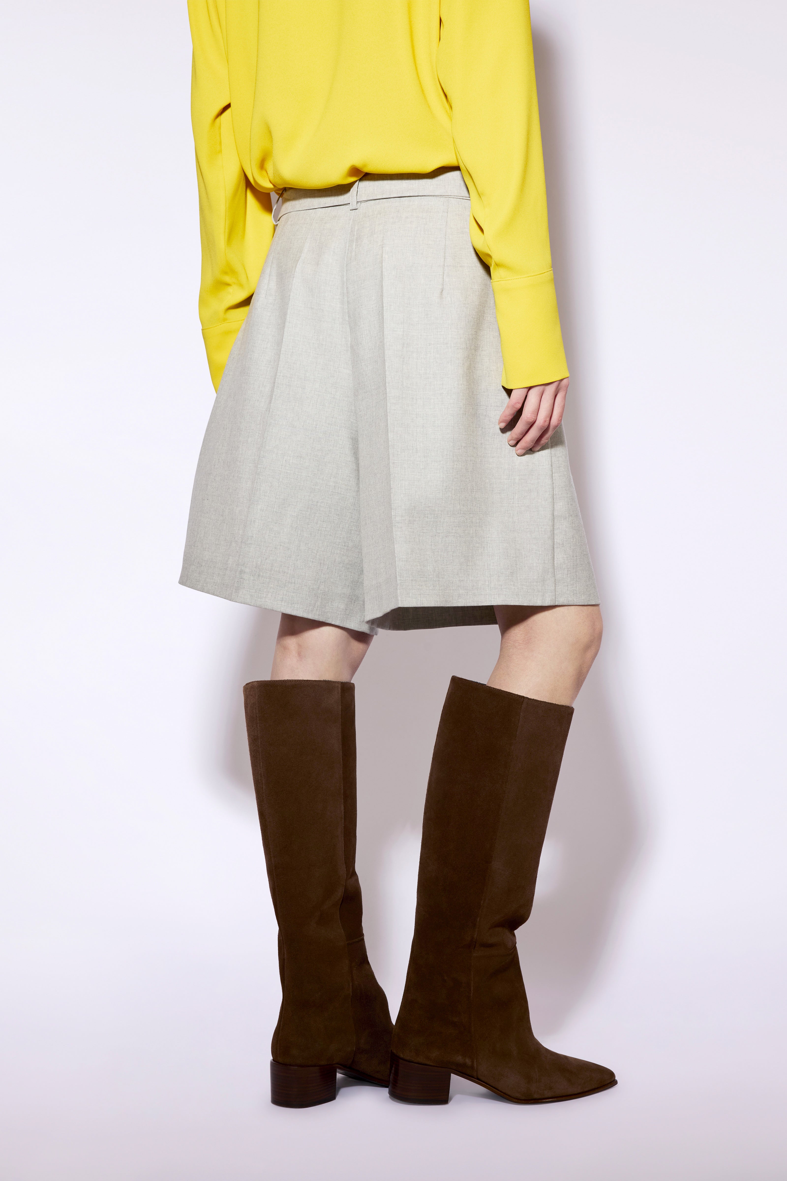 W6FF6WN73X47-0-C-SHORT