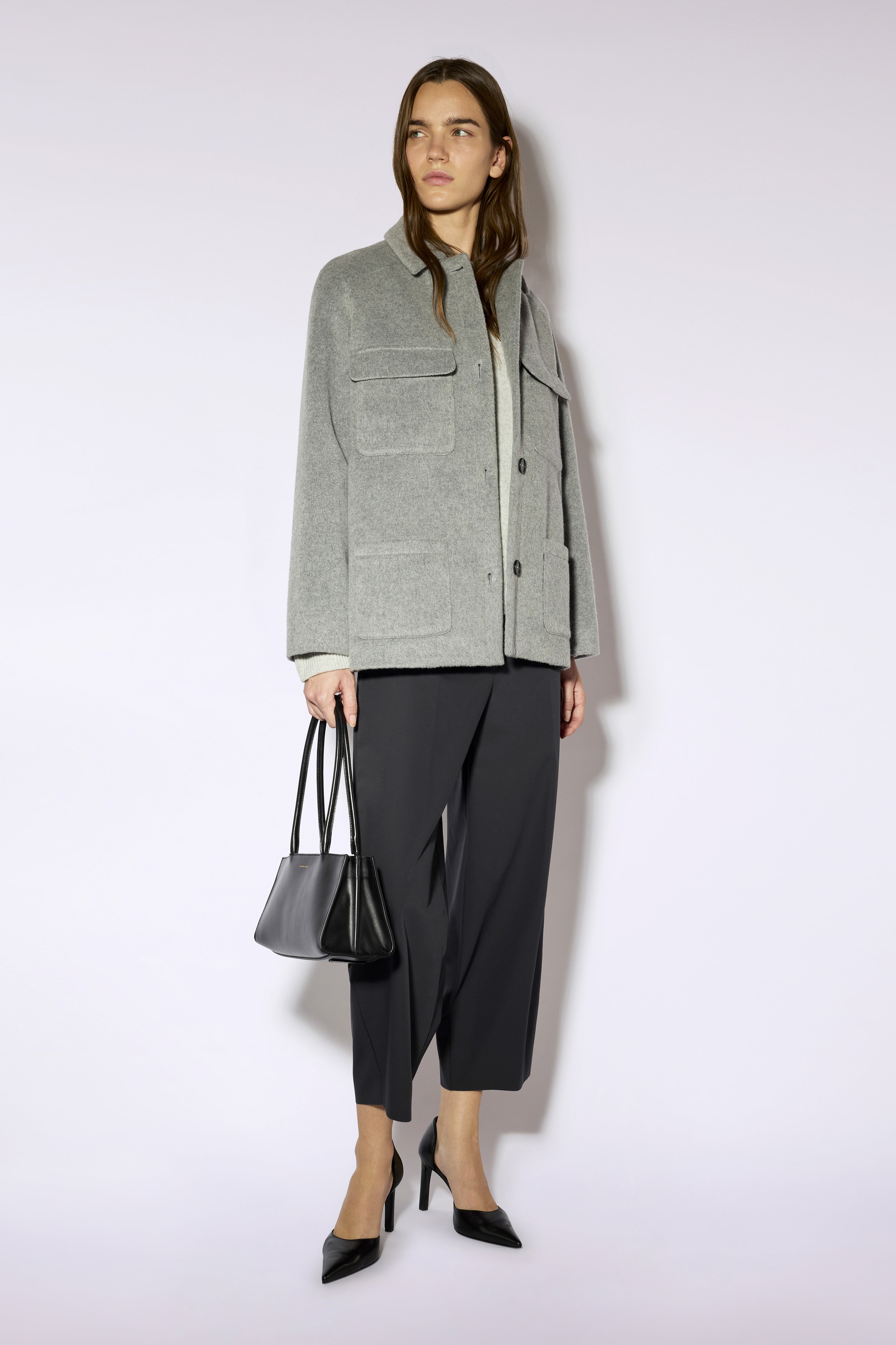 PANTALONE-HARPER