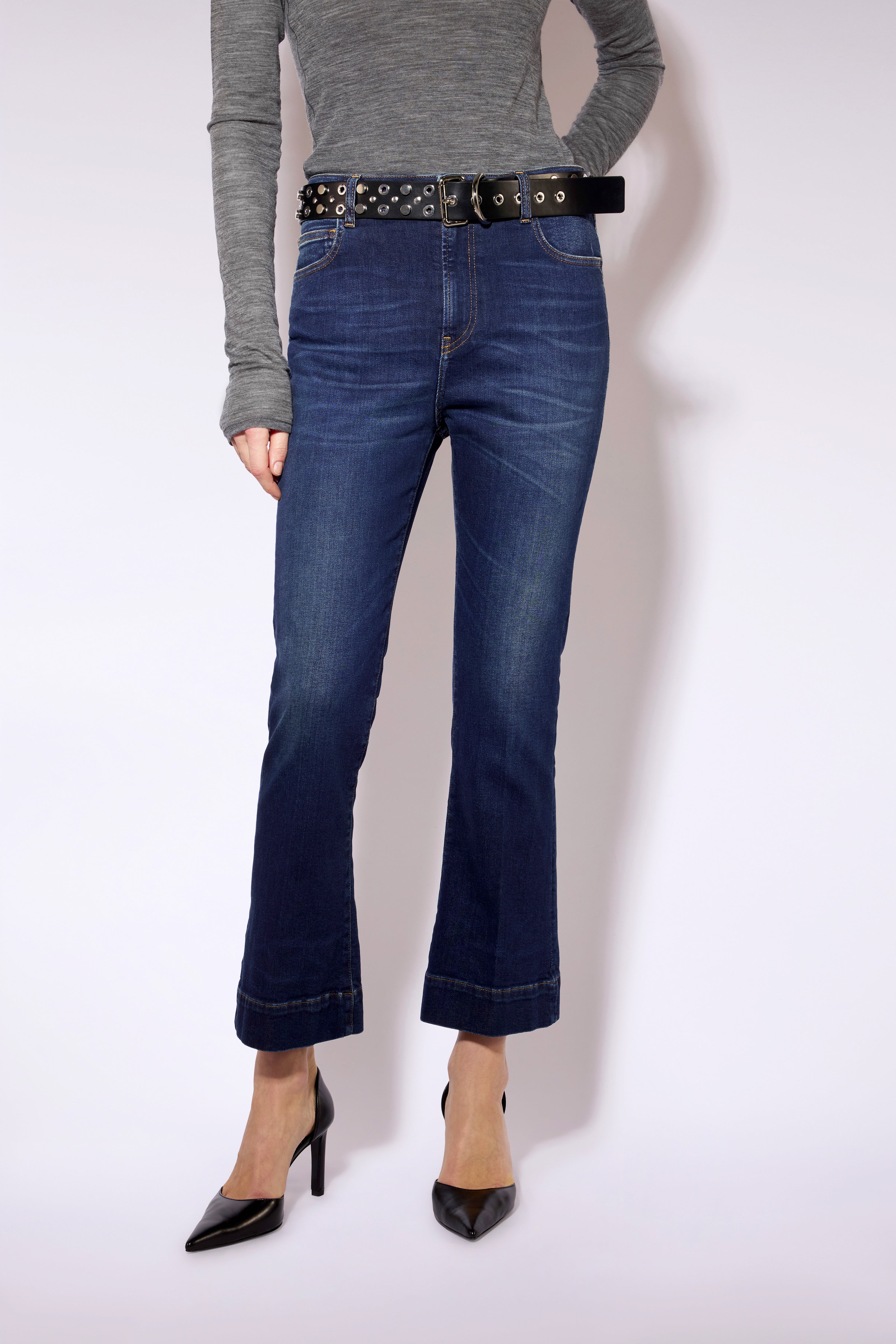 W6FF6WY65Z87-0-A-JEANS