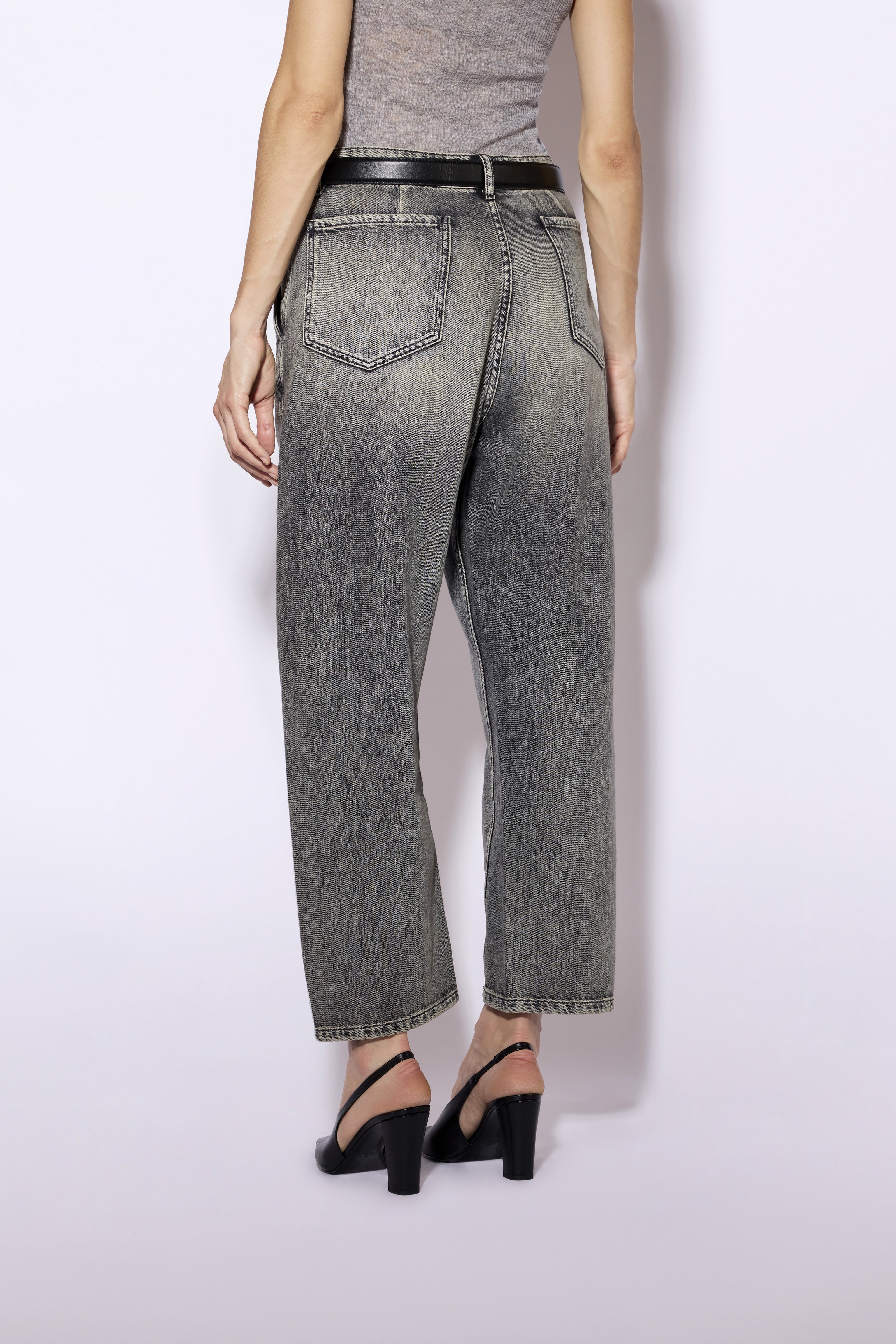 W6FF6WY81Z68-0-C-JEANS